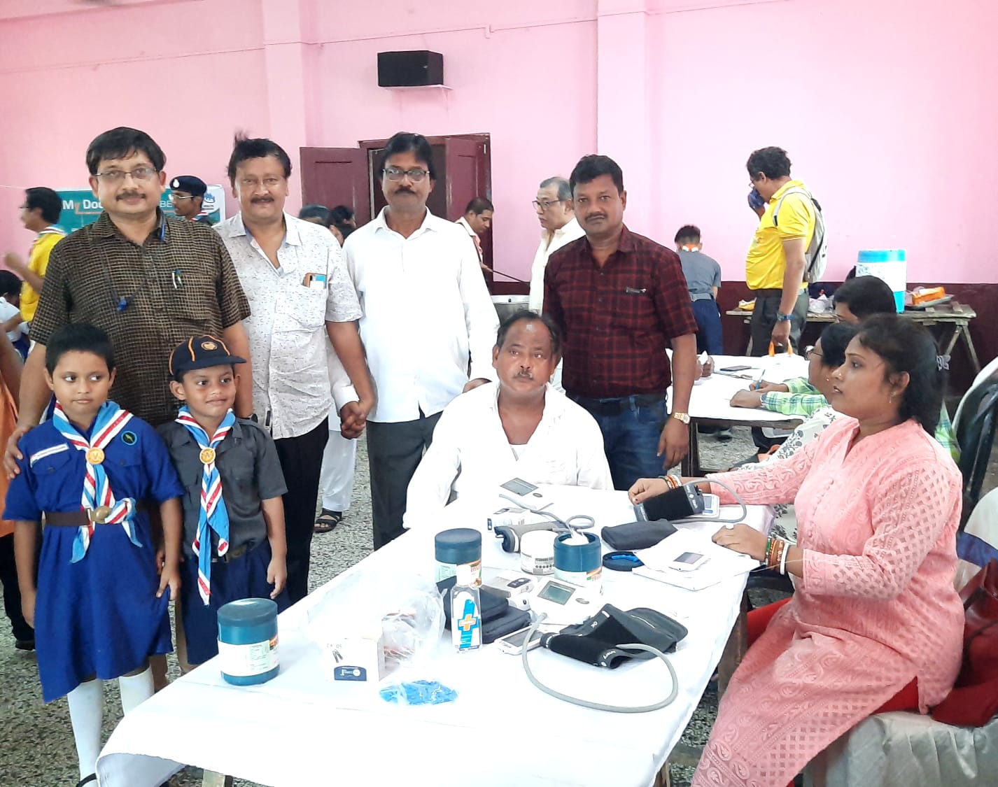 কলকাতা বিক্রান্ত সী স্কাউটস এন্ড গাইডস গ্রূপ আয়োজন করেছিল রক্তদান সহ নানাবিধ স্বাস্থ্য পরীক্ষা শিবির…..।