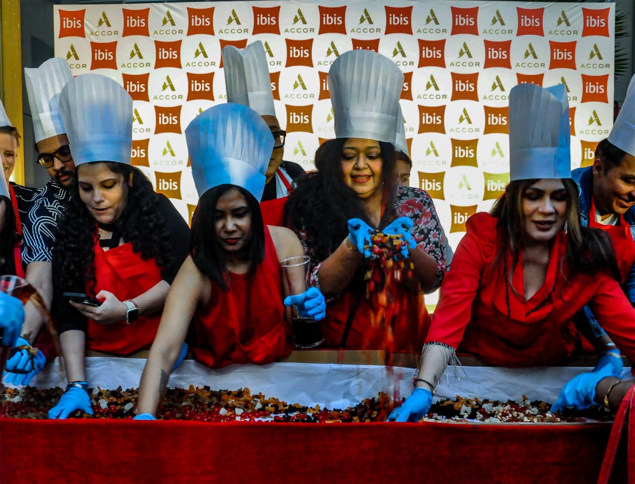 Ibis Kolkata Hosts Joyful Cake Mixing Ceremony to Welcome the Festive Season