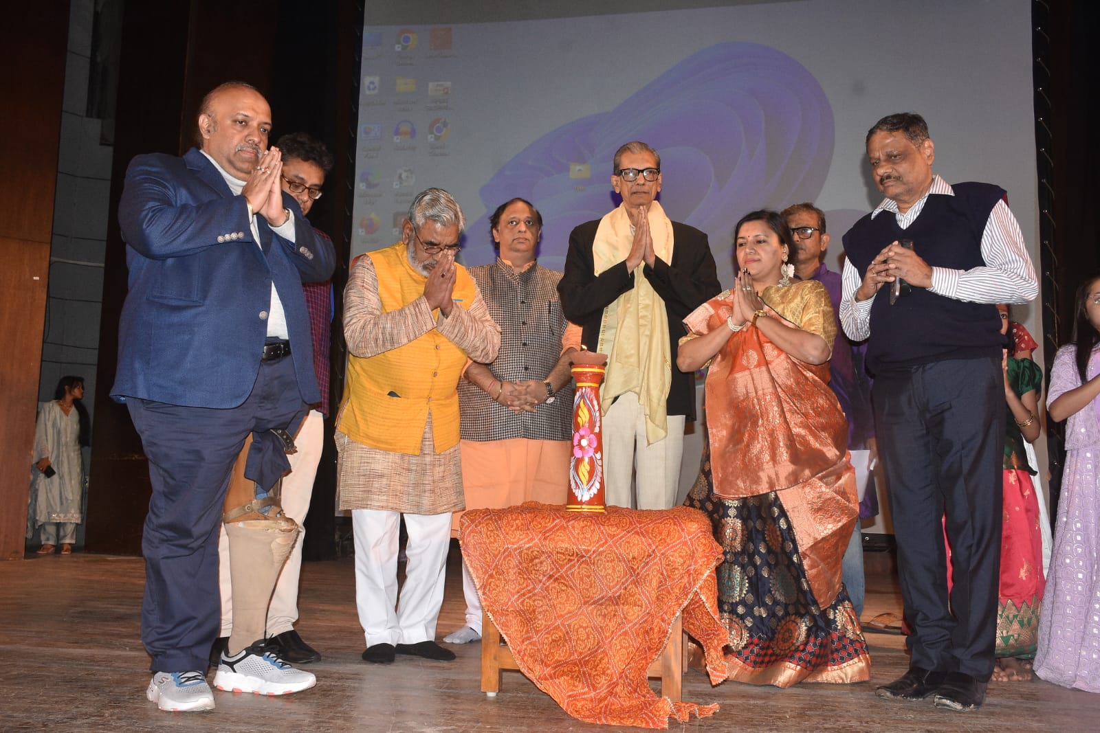 Mantras Foundation Hosted Sanskriti Pranaam and Paribesh Bandhu Samman 2024A Grand Celebration of Cultural Heritage, Sustainability, and Unity